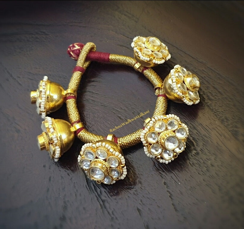 Bracelet - Thread Bracelet with Patchi Kundan Borlas