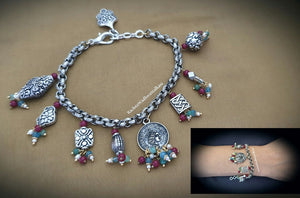 Bracelets - Charm Bracelet in Oxidized Silver Finish